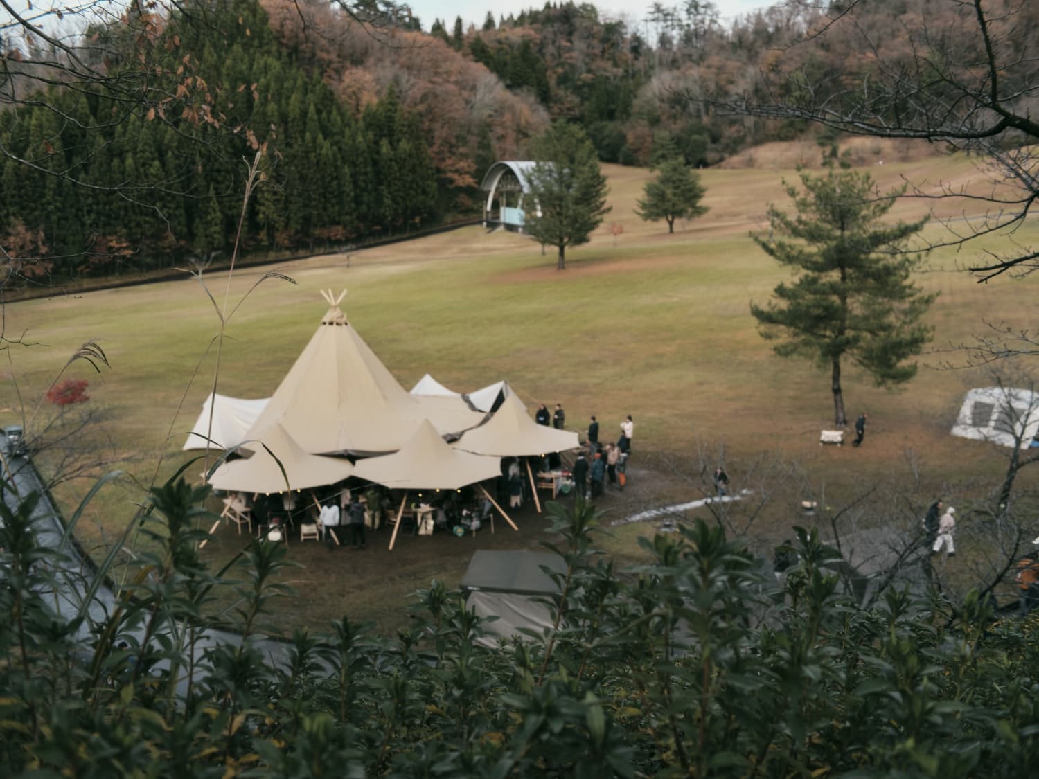 andweddingの友人と楽しむウエディングパーティー